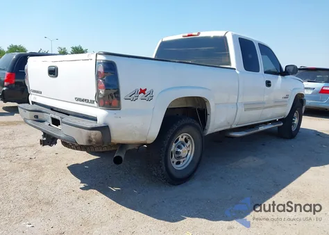 2005 Chevrolet Silverado 2500Hd Ls z USA, uszkodzony, nr VIN 1GCHK292X5E331322